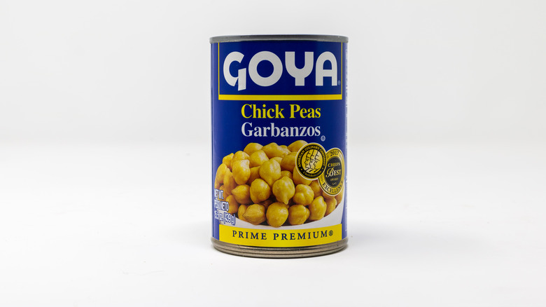 can of Goya chick peas