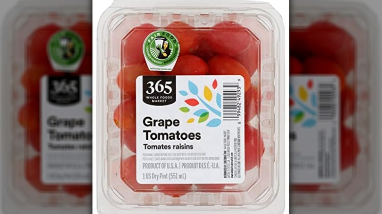 Grape tomatoes by 365