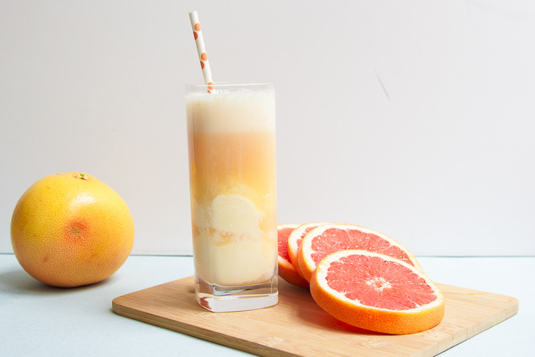 Vanilla-Grapefruit Ice Cream Float