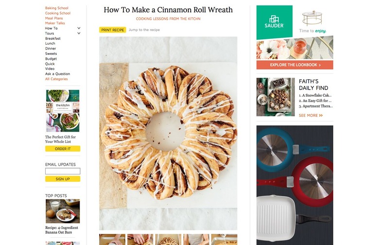 Cinnamon Roll Wreath