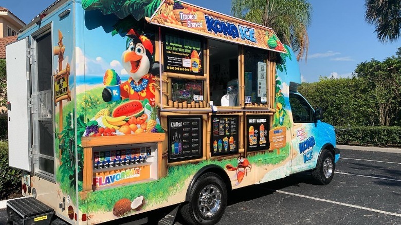 kona truck parked with flavor window