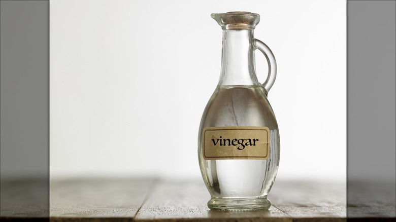 Vinegar jar