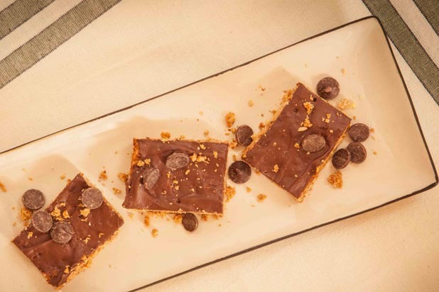 Chocolate and Peanut Butter Trailbars