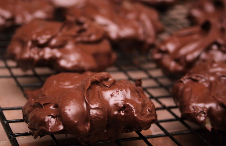 Chocolate Fruit and Nut Clusters 