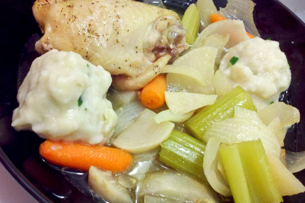 Slow Cooker Chicken and Dumplings