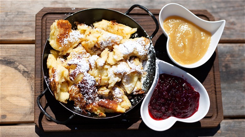 Kaiserschmarrn scrambled pancakes