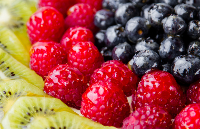 Fresh Fruit Cake 