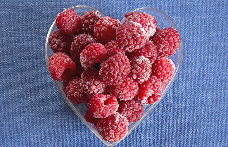 Mixed Berry Clusters