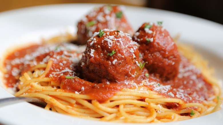 Spaghetti and meatballs