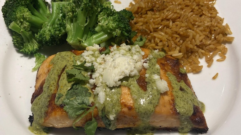 Chili's salmon, rice, and broccoli