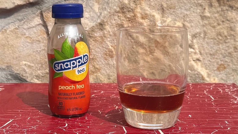 Snapple Peach Tea taste test