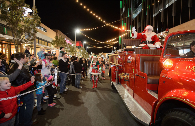 Downtown Summerlin Holiday Parade