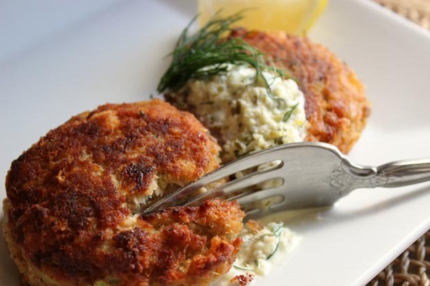 Ritz Cracker Salmon Cakes Recipe