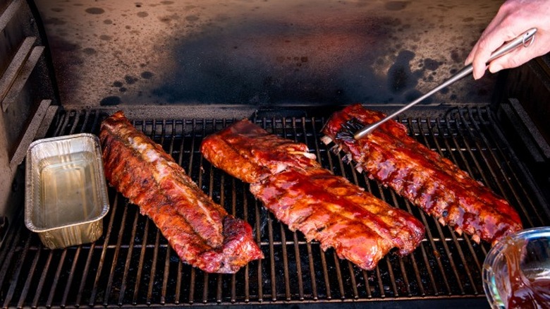 Barbecue ribs