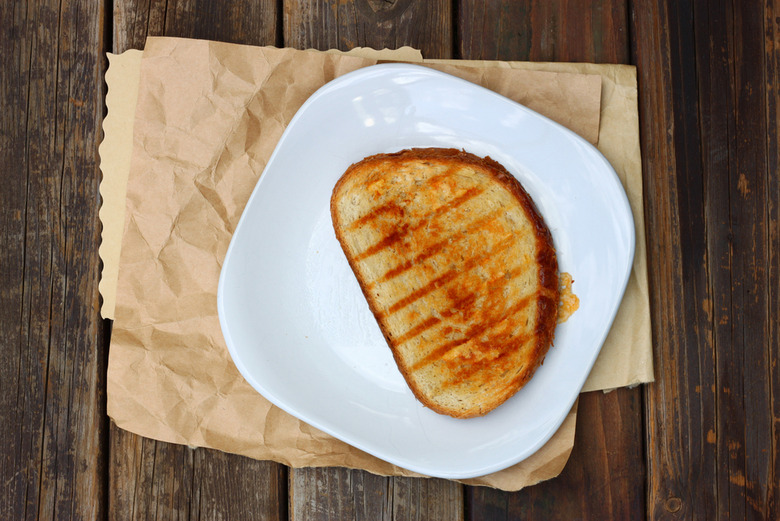 Making the Perfect Grilled Cheese