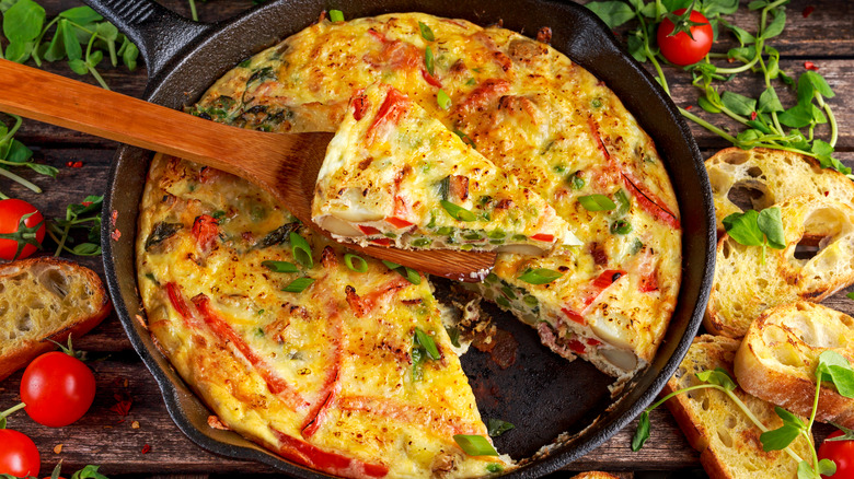 Frittata with peppers and potatoes