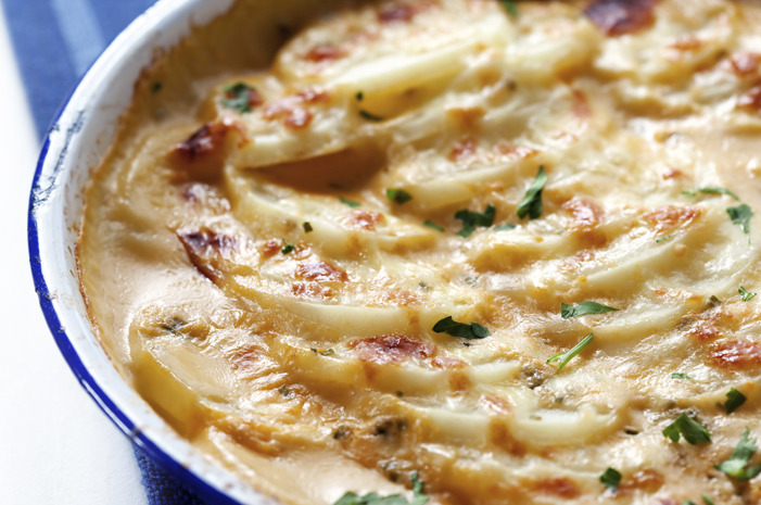 Cheesy Scalloped Potatoes