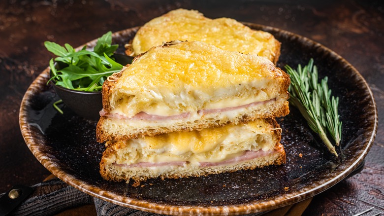 cheese toastie with ham