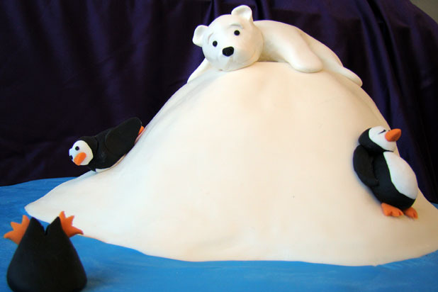 3. Polar Bear and Penguins Cake