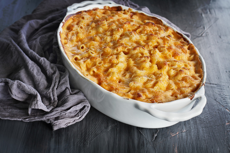 The Ultimate Baked Mac and Cheese