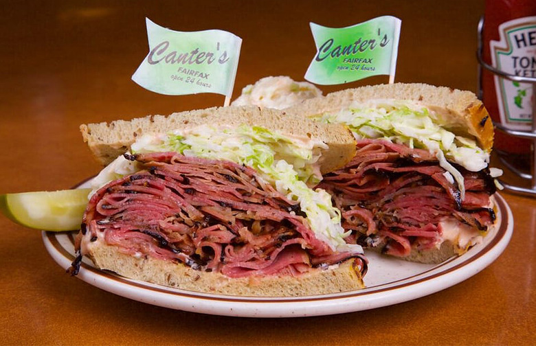 #49 Canter's Deli, Los Angeles