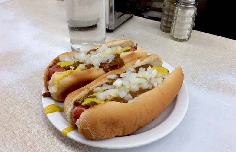 #97 Lafayette Coney Island, Detroit