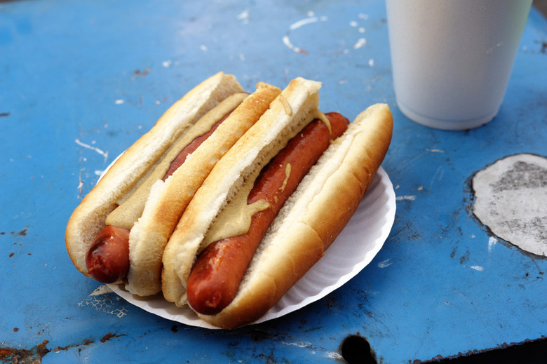 #73 Gray's Papaya, New York City