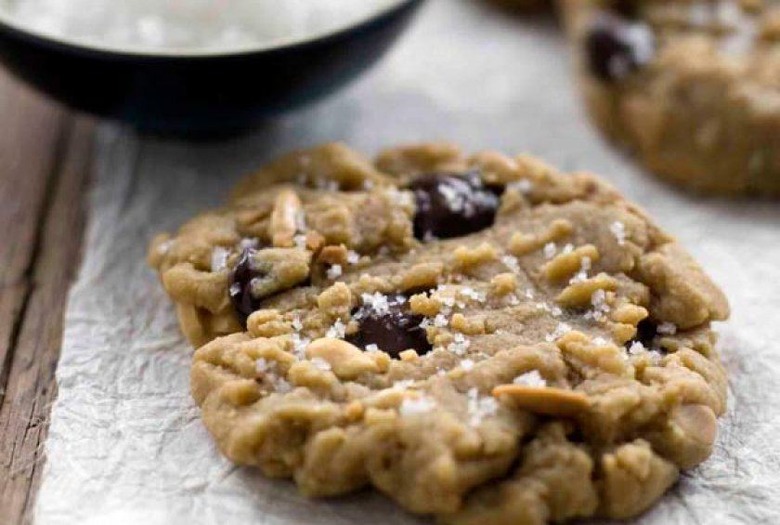 Chunky Peanut Butter Chocolate Chip Cookies