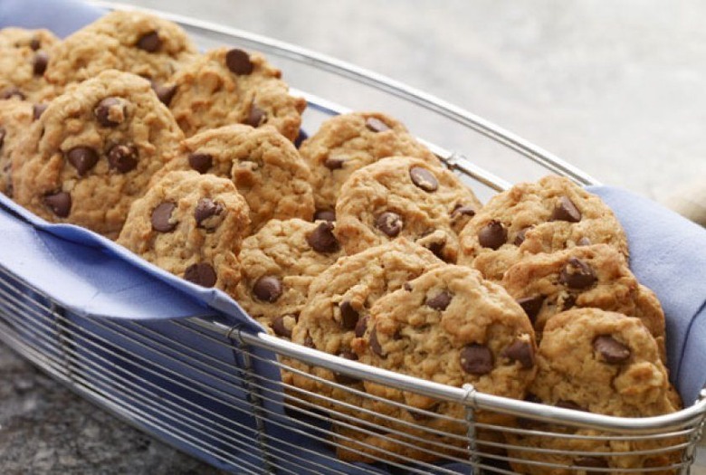 Peanut Butter Oatmeal Cookies