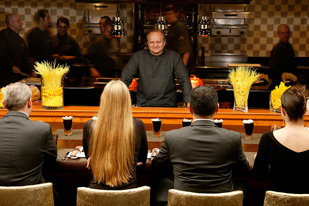 70. Restaurant Joël Robuchon at Hôtel Métropole (Monte Carlo)