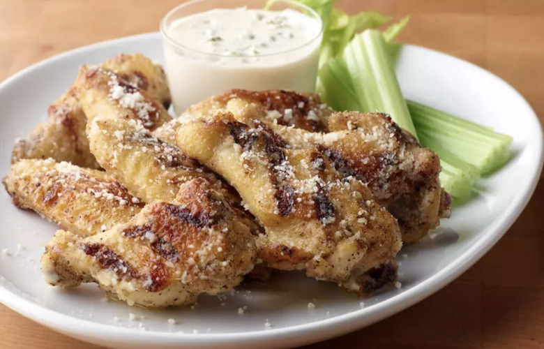 Grilled Parmesan Garlic Chicken Wings