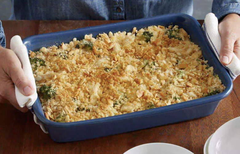 Cheesy Chicken and Broccoli Casserole