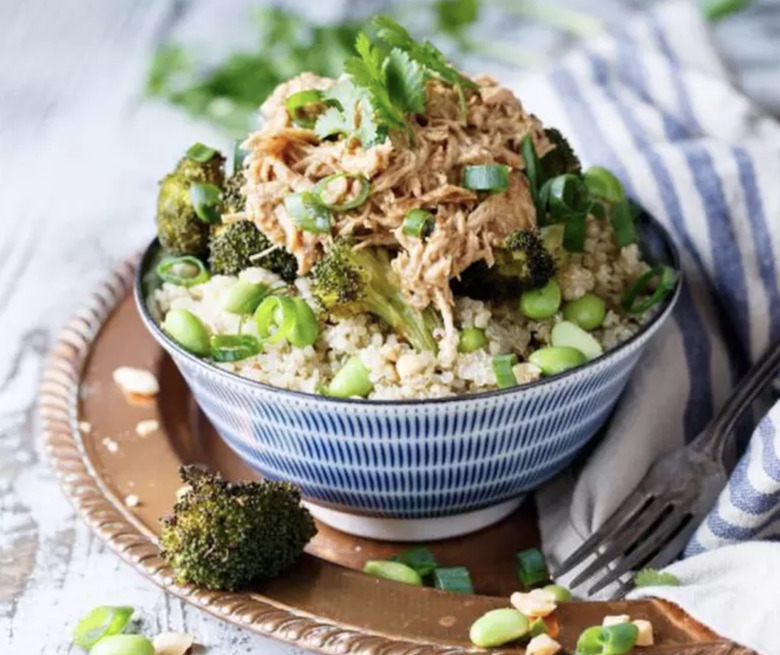 Slow Cooker Thai Peanut Chicken Quinoa Bowls