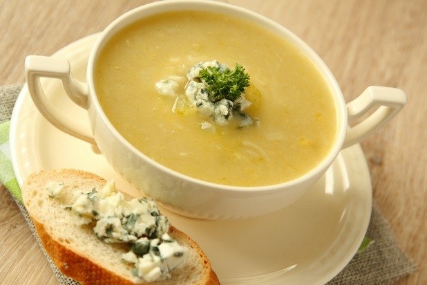 Creamy Onion, Leek, and Shallot Bisque 