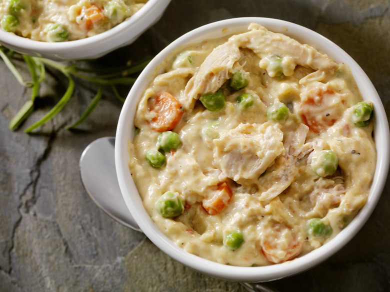 Slow Cooker Chicken Pot Pie Soup