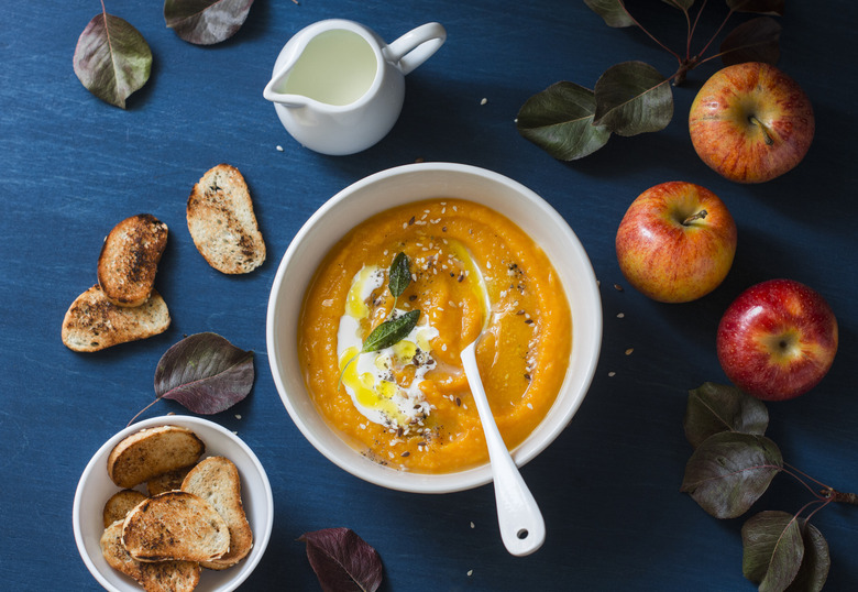 https://www.thedailymeal.com/img/gallery/101-soups-for-all-seasons/GettyImages-861904718.jpg