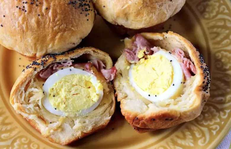 Hard Boiled Egg Stuffed Biscuit 