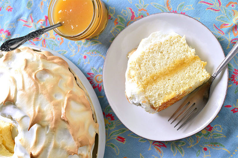 Lemon Meringue Angel Food Cake