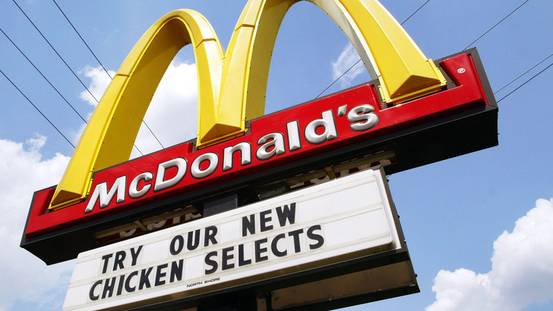 McDonald's sign promoting Chicken Selects
