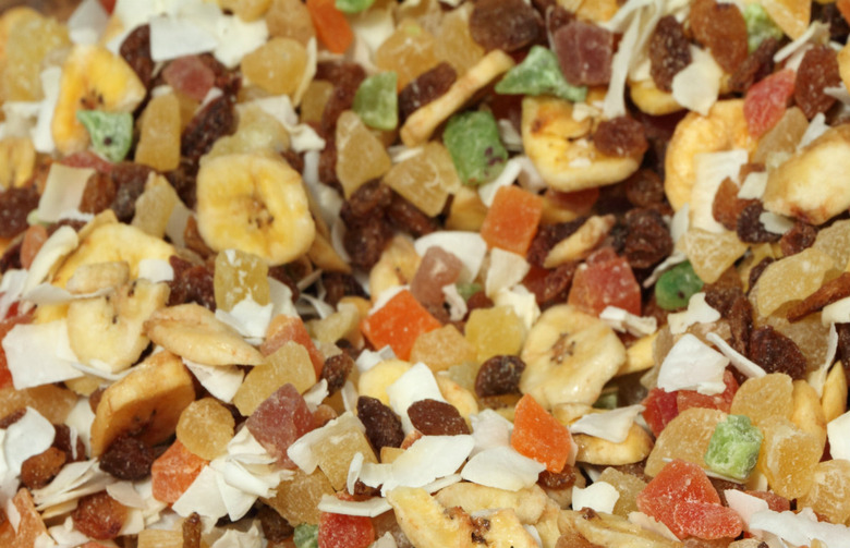 Banana Raisin Trail Mix