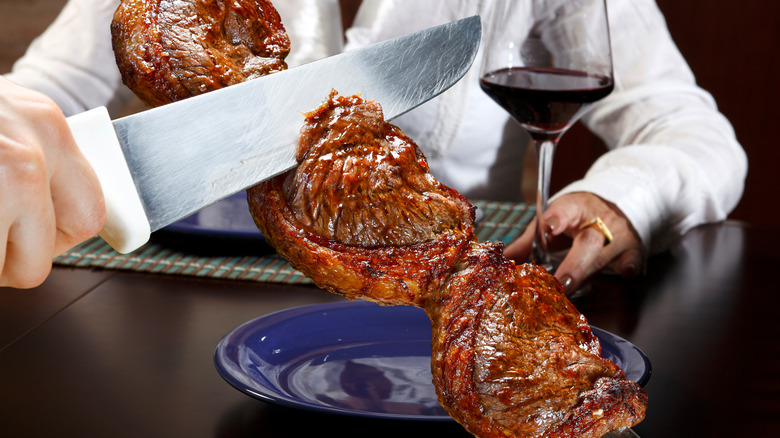 A server slices Picanha