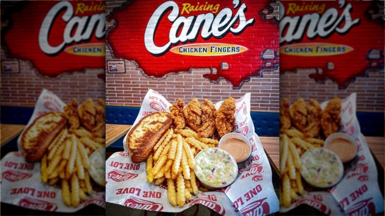 Raising cane's chicken tender meal