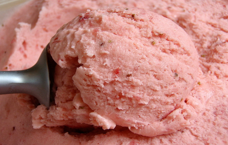 Dairy Free Strawberry Banana Ice Cream