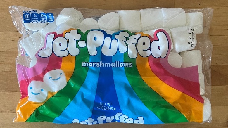 Jet-Puffed marshmallows