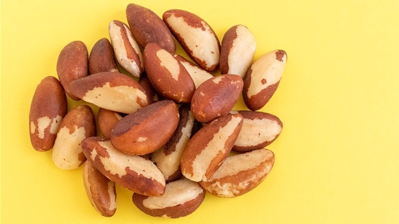 Handful of Brazil nuts 