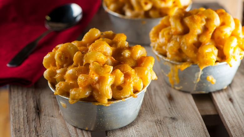 Macaroni and cheese in bowls