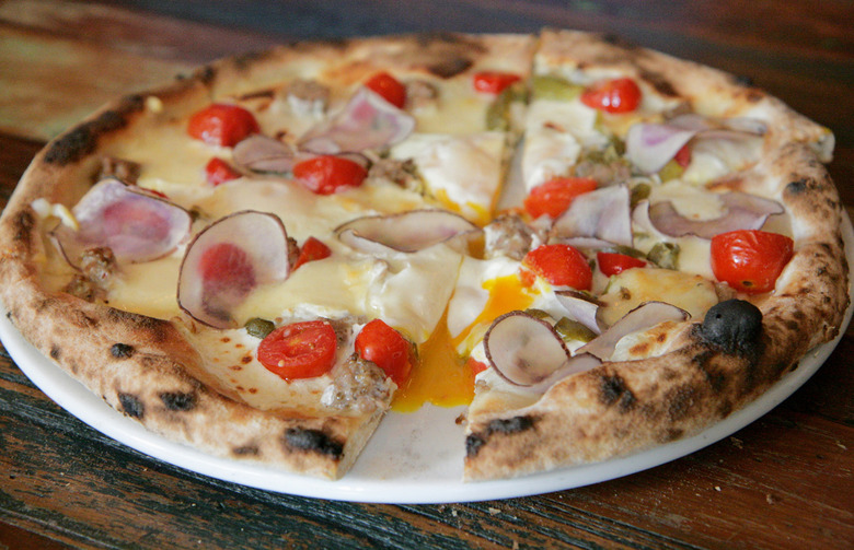 Grilled Breakfast Pizza