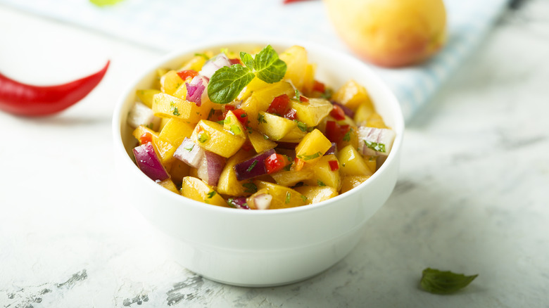 apricot fruit salsa