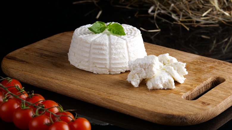 Ricotta with tomatoes