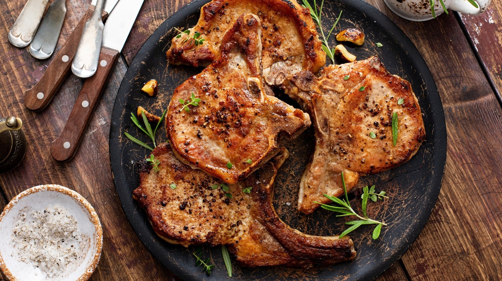 https://www.thedailymeal.com/img/gallery/11-ways-to-take-your-pork-chop-meals-to-the-next-level/l-intro-1669641866.jpg